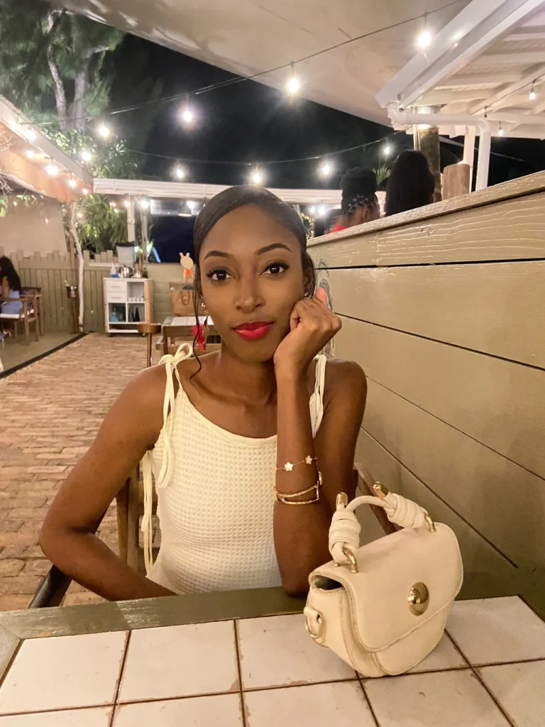 girls’ night out: missed reservations + unexpected plot twists🍹✨