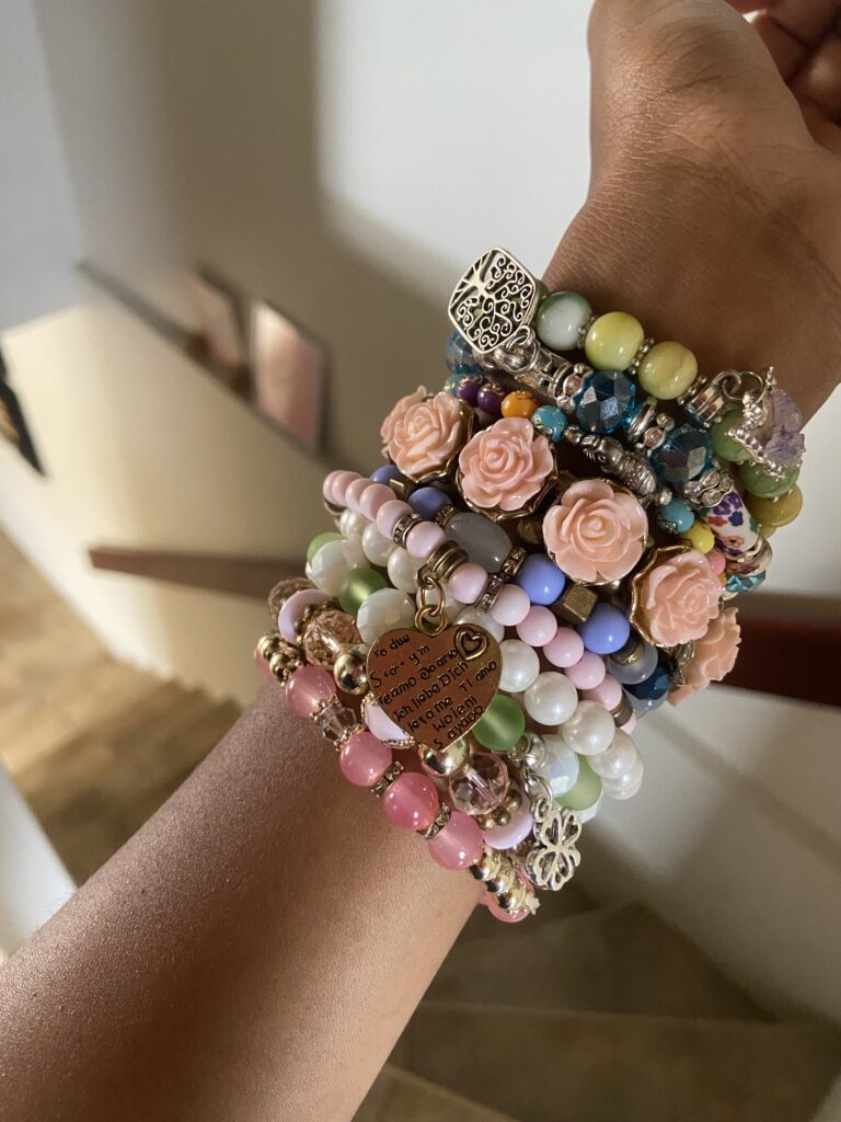 catch me stacking 🎀 – (cute beaded bracelets)