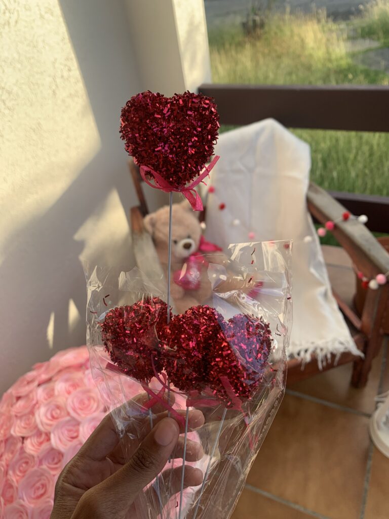 my valentine’s decor 2026: patio edition – soft romantic + minimal cute 💌🎀